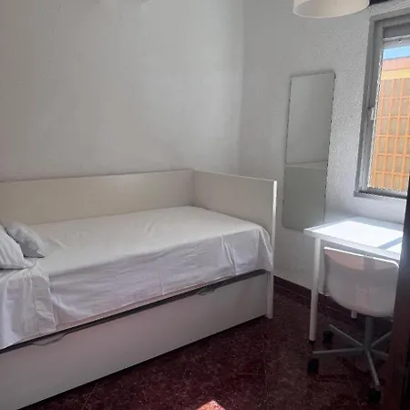 Acogedor Piso De 4 Apartment *